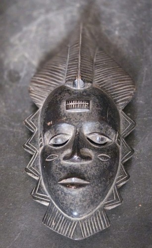 Masque baoulé bois ancien - ,