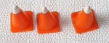 PLAYMOBIL LOT DE 3 PETITS CONES PLOTS  SIGNALISATION CHANTIER DDE