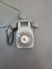  TELEPHONE S 63 MURAL GRIS à cadran rotatif fonctionnel .