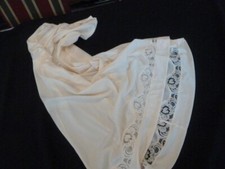 joli jupon  vintage  jolie dentelle T 42/44/46  taille élastique   ref 00703