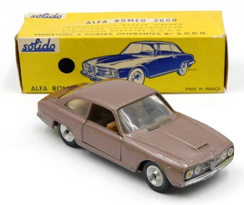 Solido alfa romeo 2600 bronze - romeo,