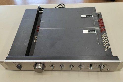 Amplificateur contrôle - de,