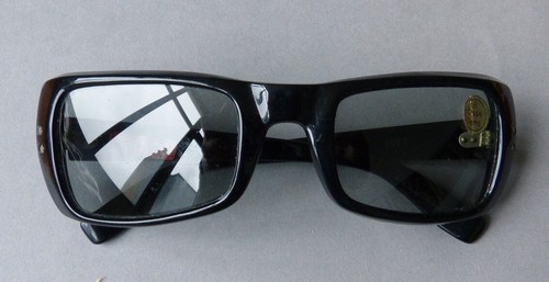Authentiques lunettes - , de