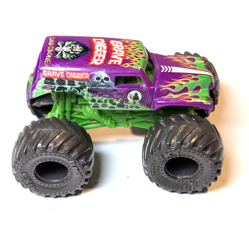 Grave digger monster jam truck - monster,