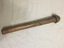  Pilon en bois ancien 