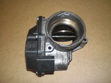 BOITIER PAPILLON VW CADDY 1.9 TDI 105 CV 03G128063A / BLS