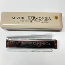 Suzuki SU-21 C Harmonica