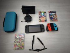 Nintendo Switch Console avec