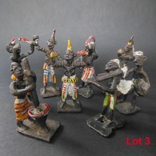 LOT 8 Anciennes STATUETTES Africaines METAL Peint - African statues