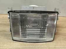 UN FEU PHARE OPTIQUE AVANT SCOOTER PIAGGIO SFERA