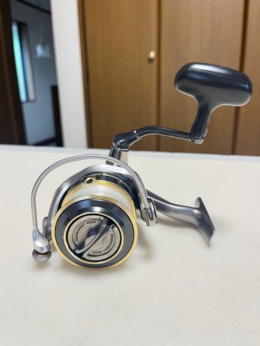 Moulinet pêche daiwa 12 - de,