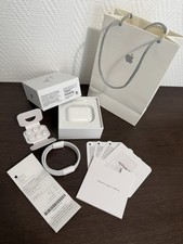 Apple AirPods Pro 2 (USB-C)  +