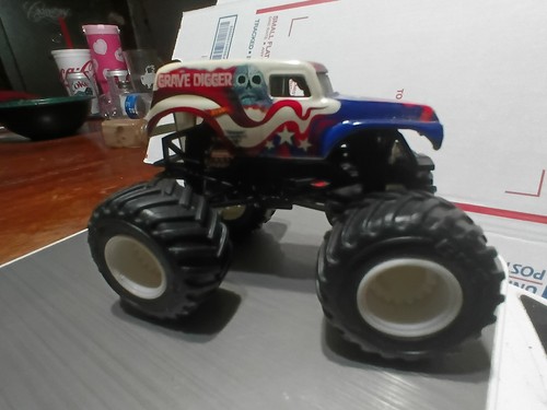 Hot wheels monster jam - wheels, 1:64