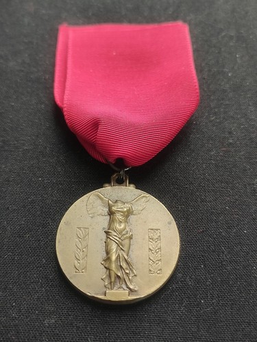 Superbe médaille victoire - superbe,