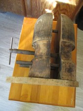 Ancienne forme en bois de