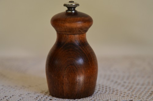 Rare moulin poivre peugeot - rare,