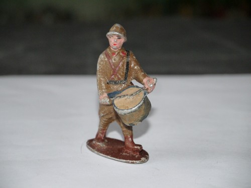 Figurine quiralu kaki - ,