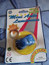 VOLKSWAGEN porte-clé Coccinelle bleue