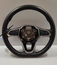 VW Golf VIII 2019- Volant