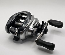 Moulinet Shimano 13 Metanium HG Baitcast main droite du Japon