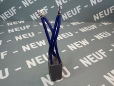 C 6657 - CARBONE LORRAINE - C 6657 / Balais / Charbon T:32X32 h:63 L:130mm NEW