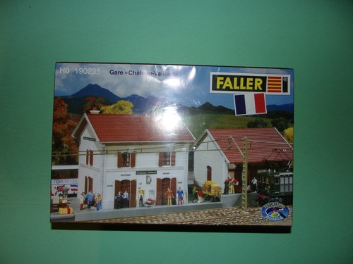 Faller maquette à - *,