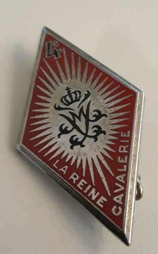 Insigne militaire reine - insigne,