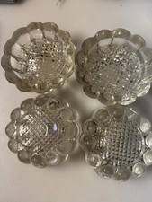 4 Grands dessous de pieds de