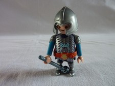 PLAYMOBIL  PERSONNAGE CHATEAU