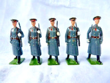 BRITAINS  Soldats en plomb