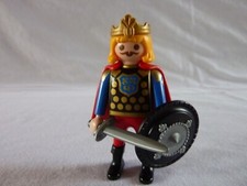 PLAYMOBIL   PRINCE EN ARME