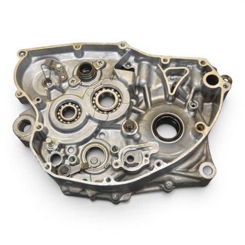 Carter moteur droit suzuki 250 - moteur,