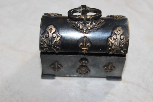 Ancienne boite bijoux - bijoux, forme