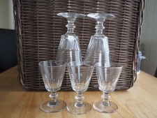 5 verres Baccarat ancien modèle CATON .Hauteur 11 cm. Buvant 6,8 cm. TBE