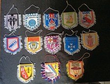 FANIONS FOOTBALL LIGUE 1 - 8 cm x 9.5 cm-NEUF-Livraison gratuite-Prix à L'unité