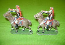 QUIRALU LOT DE 2 TROMPETTES DE CAVALERIE DE LA GARDE REPUBLICAINE A CHEVAL