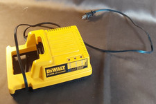 DeWALT DE9000 28V/36V Li-ion