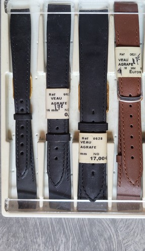 Lot bracelets neuf - de,
