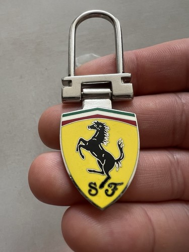 Porte cle ferrari - porte,