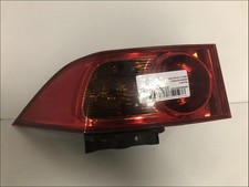 Feu arriere principal gauche