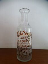 carafe , bouteille  bistrot