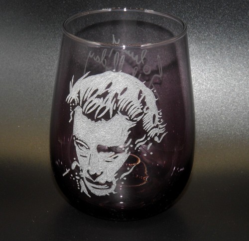 Verre whisky violet gravé - à,