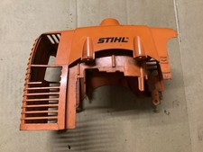 STIHL FR 450 débrousailleuse / capot moteur cassé mais fonctionnel / origine