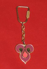 rare Porte-clés emaille  compagnie aerienne THAI en excellent etat 