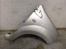 Aile avant droite Renault Twingo II (CN) 2009 631000558R