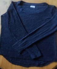 Pull femme noir col rond