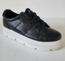 Baskets tennis noires plateforme blanche 4 cm à lacets Taille 37