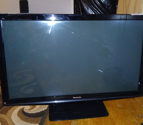Panasonic flat screen led - panasonic,