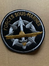 ANCIEN ECUSSON..PATCH..MILITAIRE..MARINE...FORCES SOUS-MARINES...DIAMETRE 9,5 cm