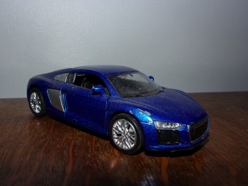 Welly 43712 audi r8 - welly,